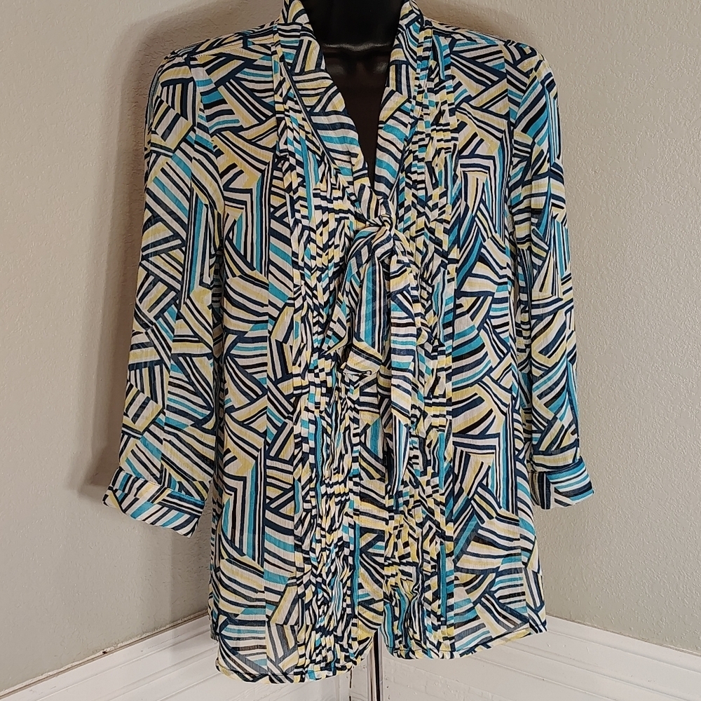 Banana Republic XS Women's Sheer Button Up Tie And Pleated